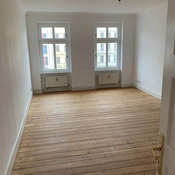 Perfekt geschnittene, liebevoll sanierte 4-Zimmer Wohnung in Top-Lage Kollwitz-Kiez — photo 1